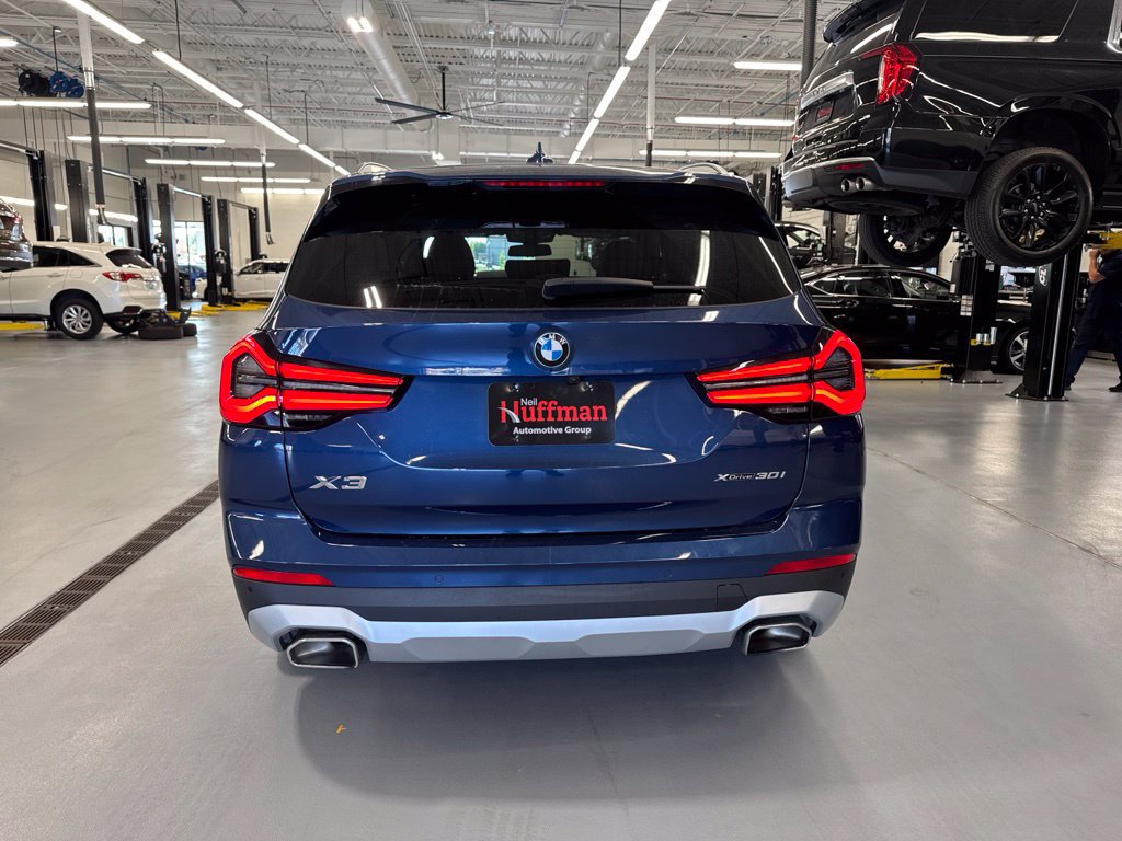 Used 2024 BMW X3 xDrive30i AWD/4WD image 6