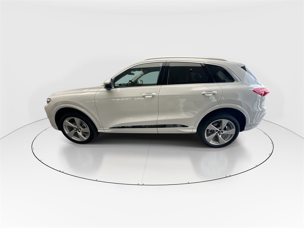 New 2025 Audi Q5 Premium Plus image 5