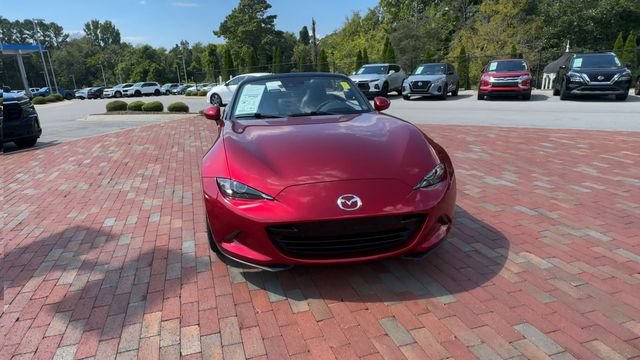Used 2023 MAZDA MX-5 Miata Grand Touring RWD image 6