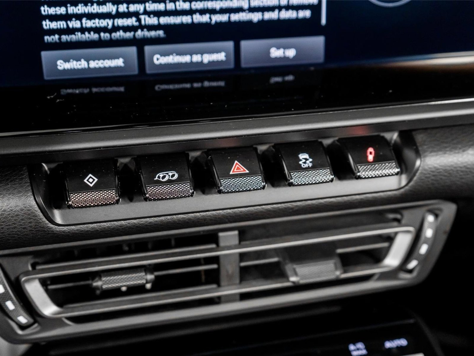 Used 2023 Porsche 911 Carrera T image 35