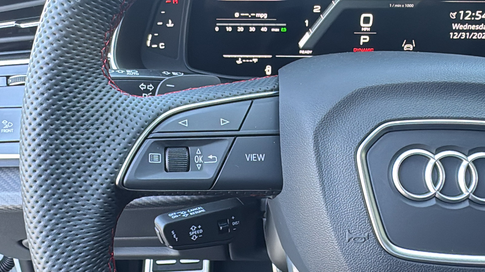 New 2026 Audi SQ8 Prestige image 23