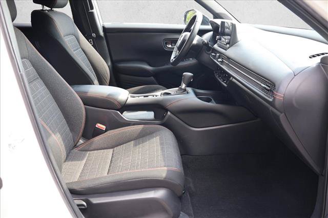 Certified 2024 Honda HR-V Sport image 28