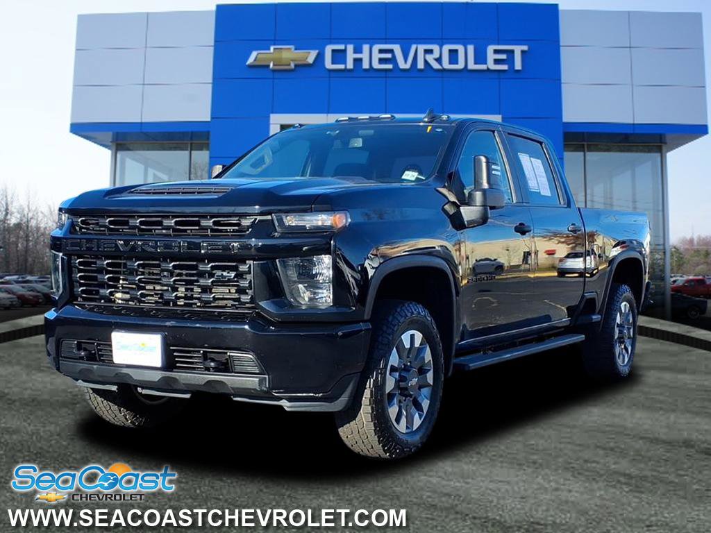 Used 2022 Chevrolet Silverado 2500 Custom w/ Custom Value Package image 3