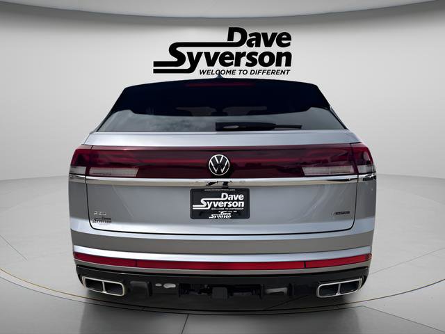 Used 2025 Volkswagen Atlas Cross Sport SEL Premium R-Line image 3