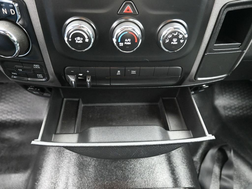 Used 2016 RAM 1500 Tradesman w/ Popular Equipment Group AWD/4WD image 16