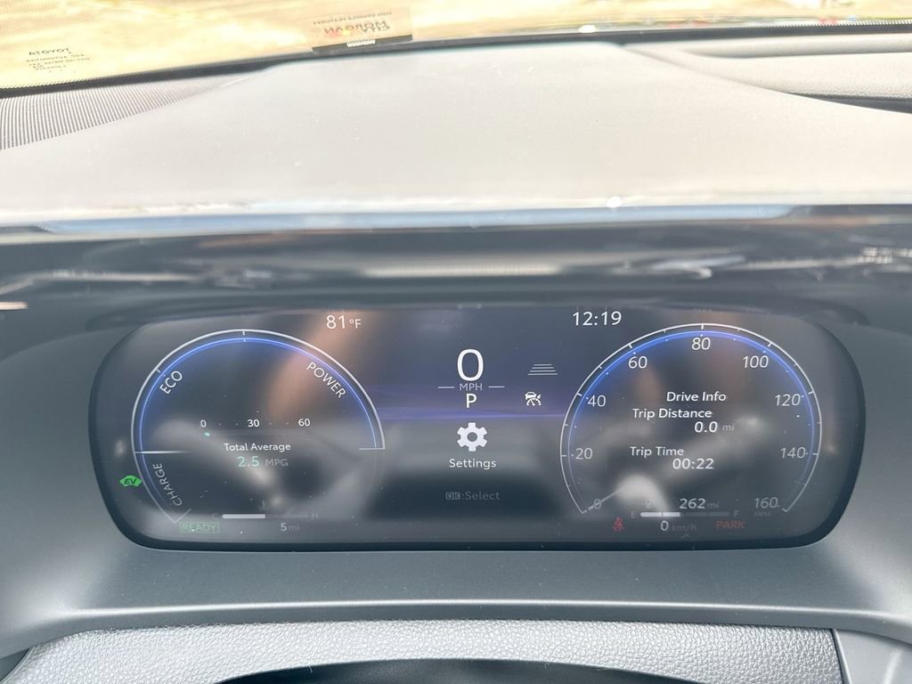 New 2026 Toyota Crown Signia AWD/4WD image 21