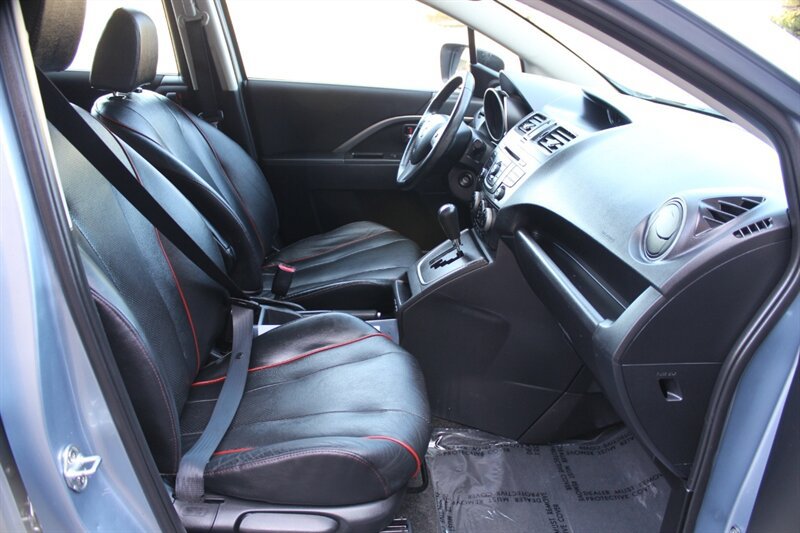 Used 2012 MAZDA MAZDA5 Grand Touring FWD image 18