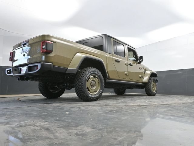 New 2026 Jeep Gladiator Willys AWD/4WD image 39