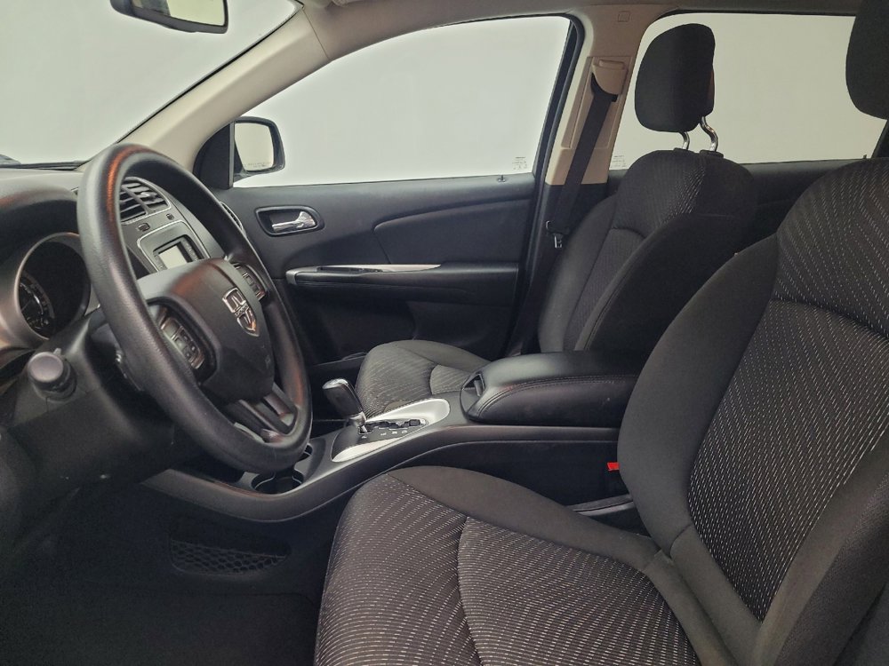 Used 2020 Dodge Journey SE image 17