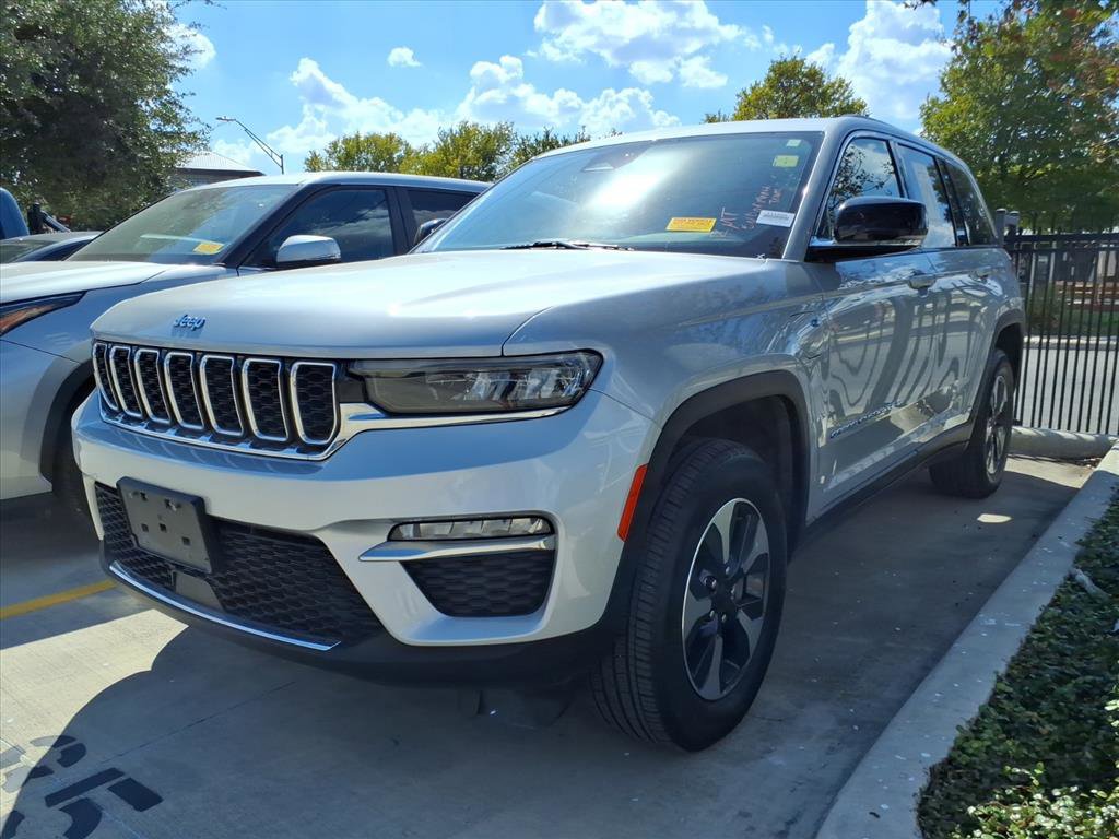 Used 2023 Jeep Grand Cherokee 4WD 4xe