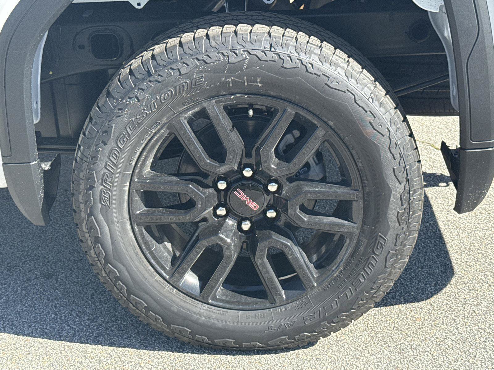New 2026 GMC Sierra 1500 Elevation AWD/4WD image 16