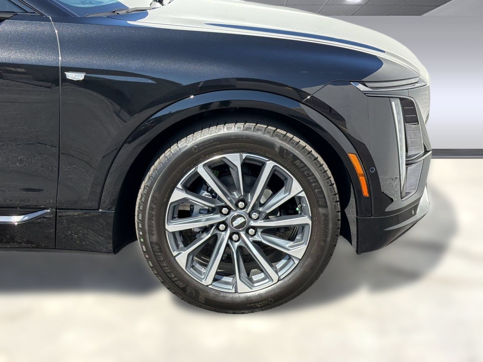 New 2027 Cadillac Lyriq Sport RWD image 12