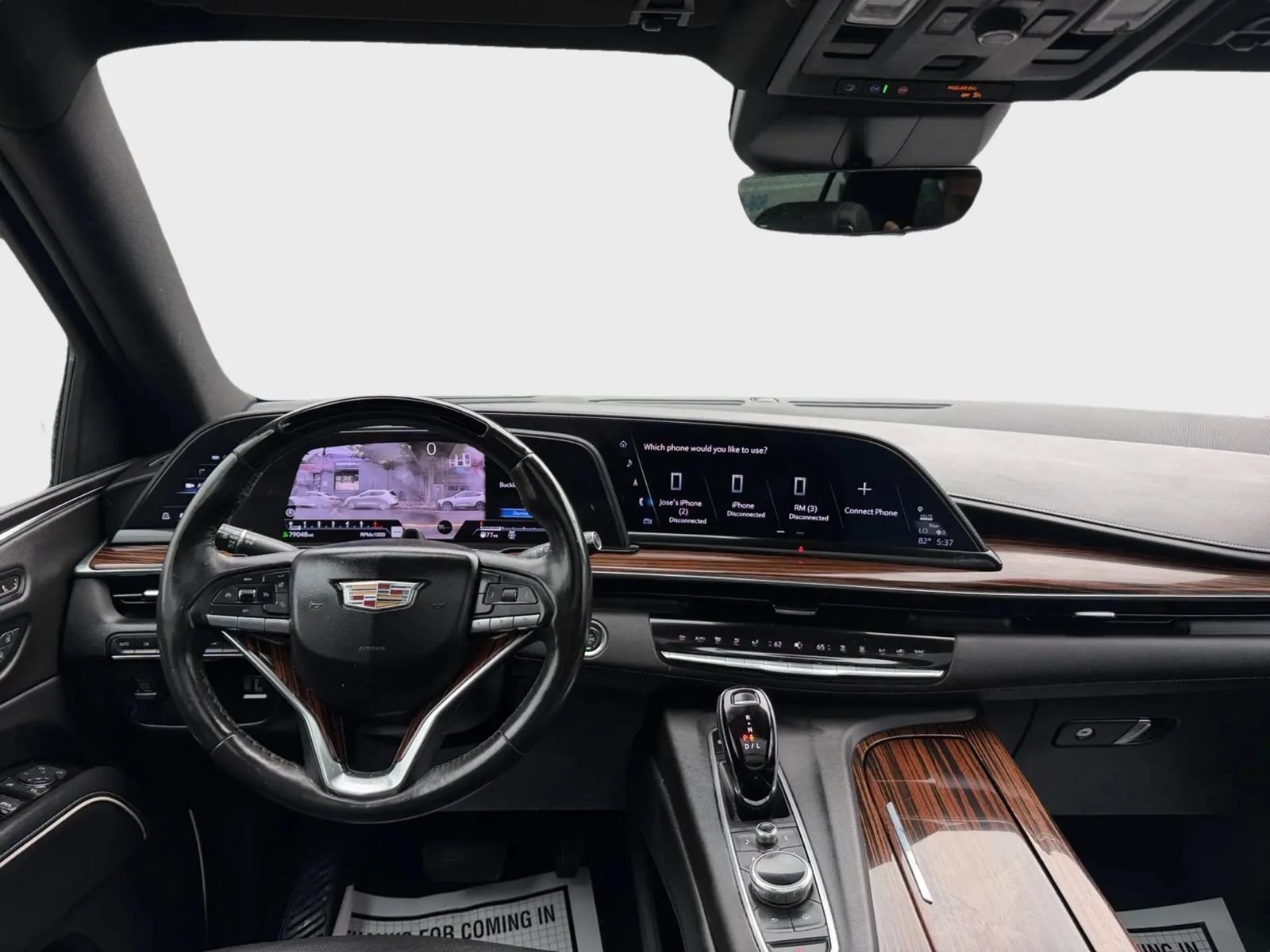 Used 2023 Cadillac Escalade ESV Premium Luxury AWD/4WD image 11
