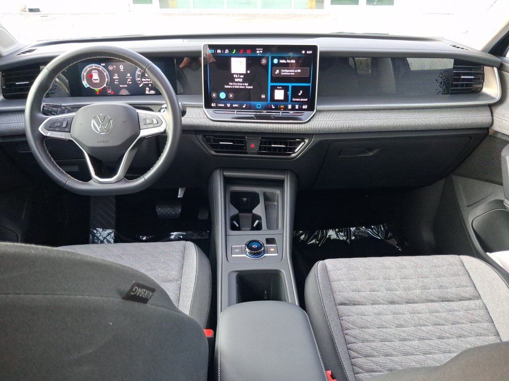 Used 2026 Volkswagen Tiguan S FWD image 16