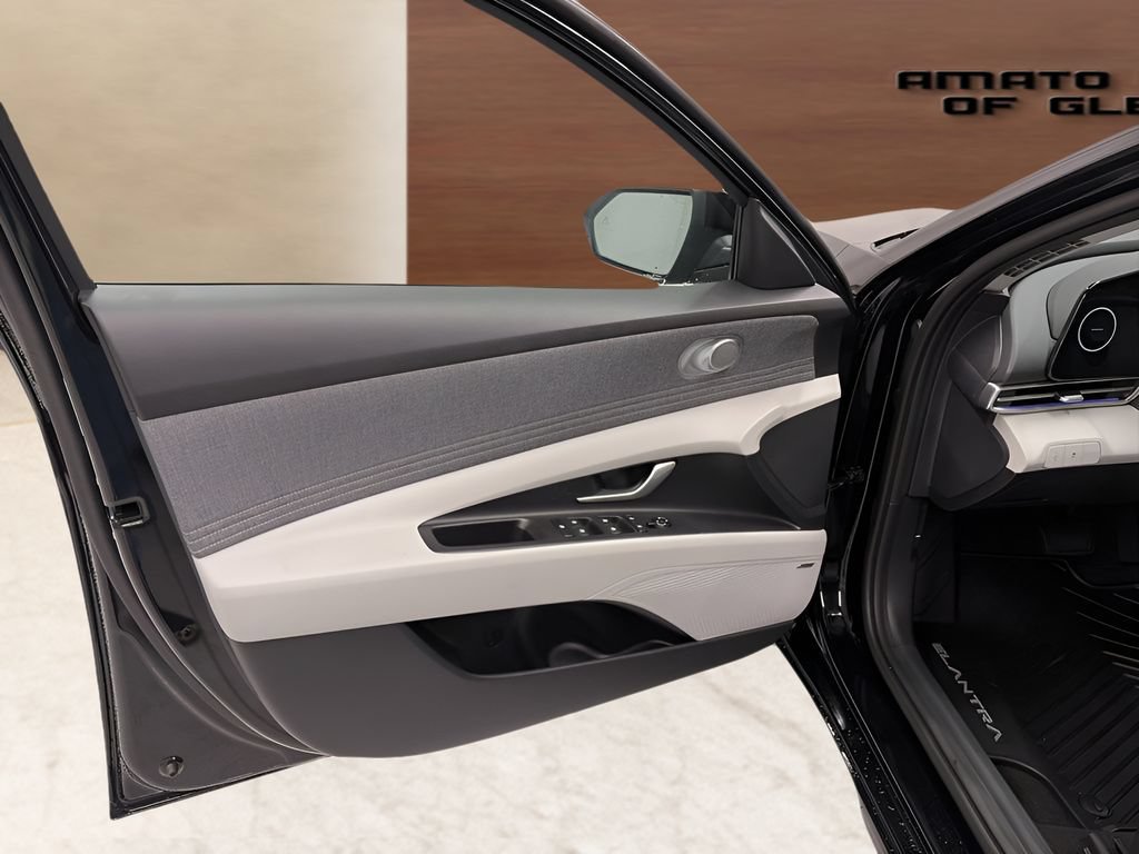 New 2026 Hyundai Elantra Limited FWD image 10