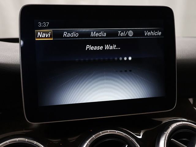 Used 2018 Mercedes-Benz CLA 250 4MATIC image 19