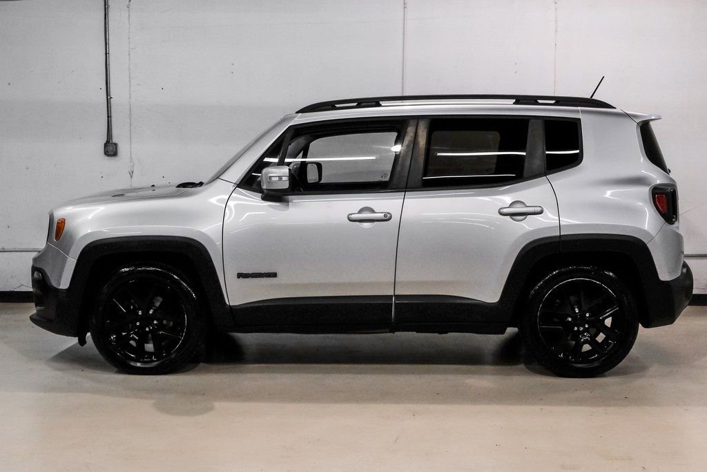 Used 2017 Jeep Renegade Altitude image 15