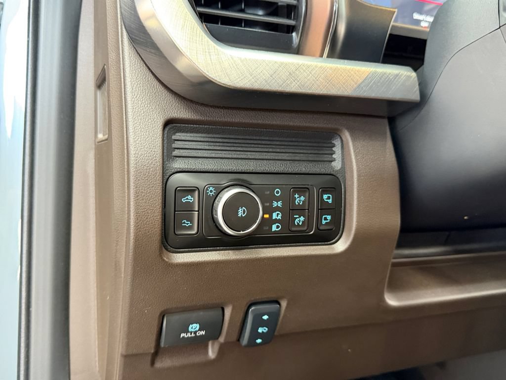 Used 2026 Ford F350 King Ranch w/ Chrome Package AWD/4WD image 23