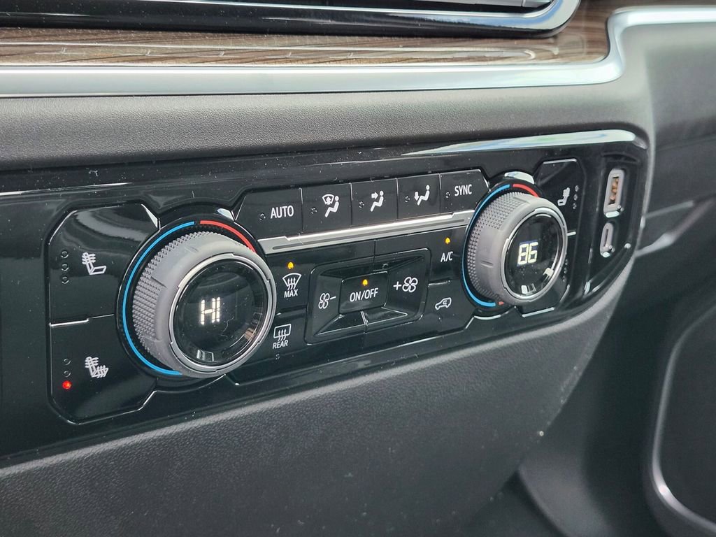 New 2026 Chevrolet Silverado 1500 LT w/ Protection Package AWD/4WD image 20