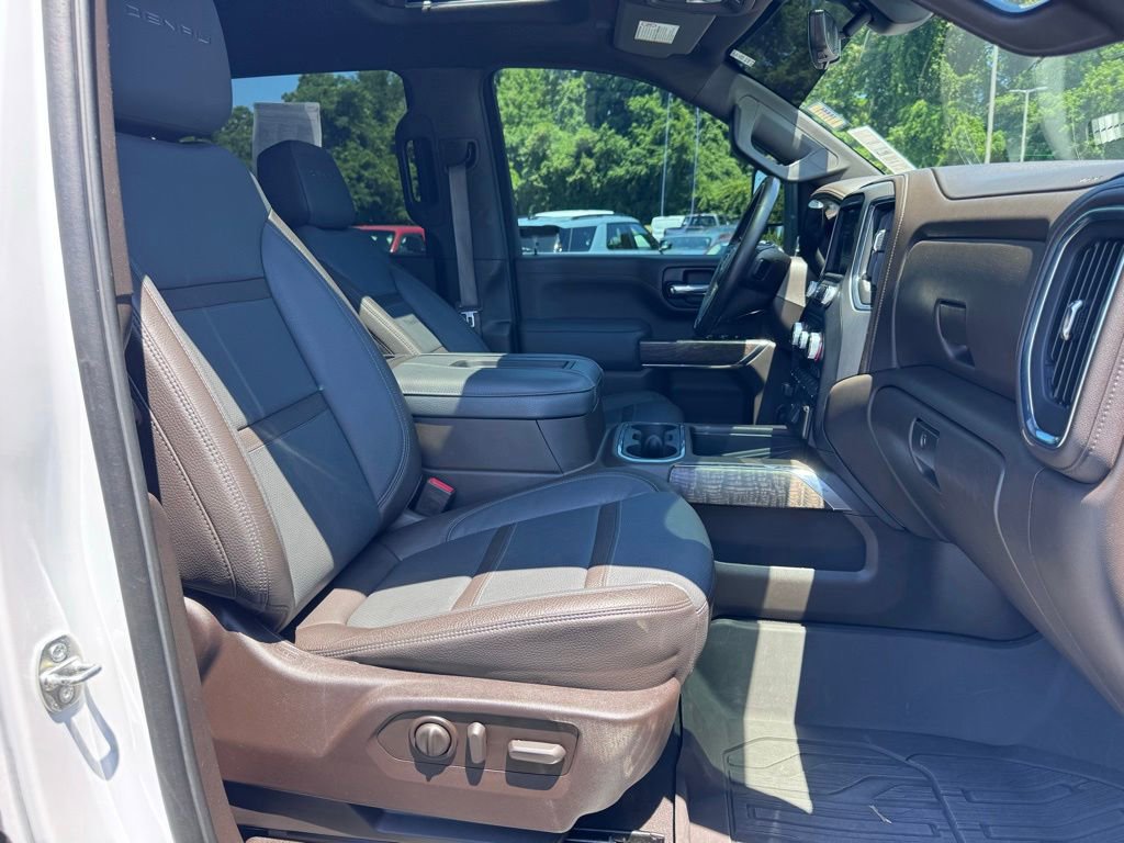 Used 2020 GMC Sierra 2500 Denali w/ Denali Ultimate Package AWD/4WD image 26