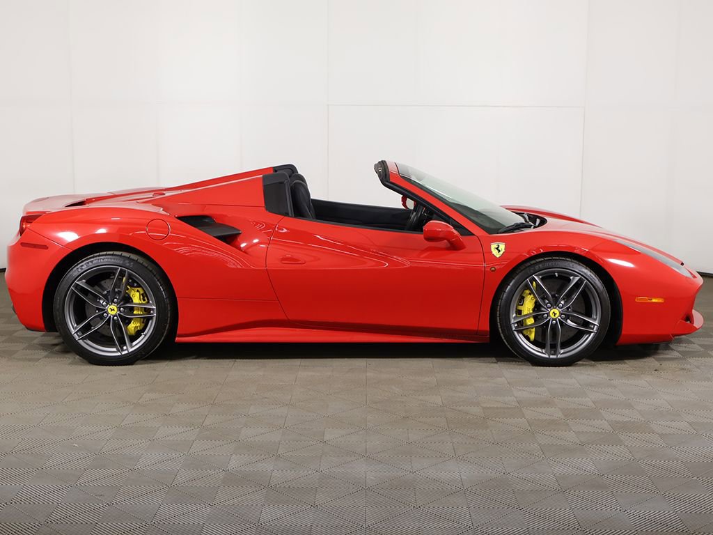 Used 2019 Ferrari 488 Spider image 20