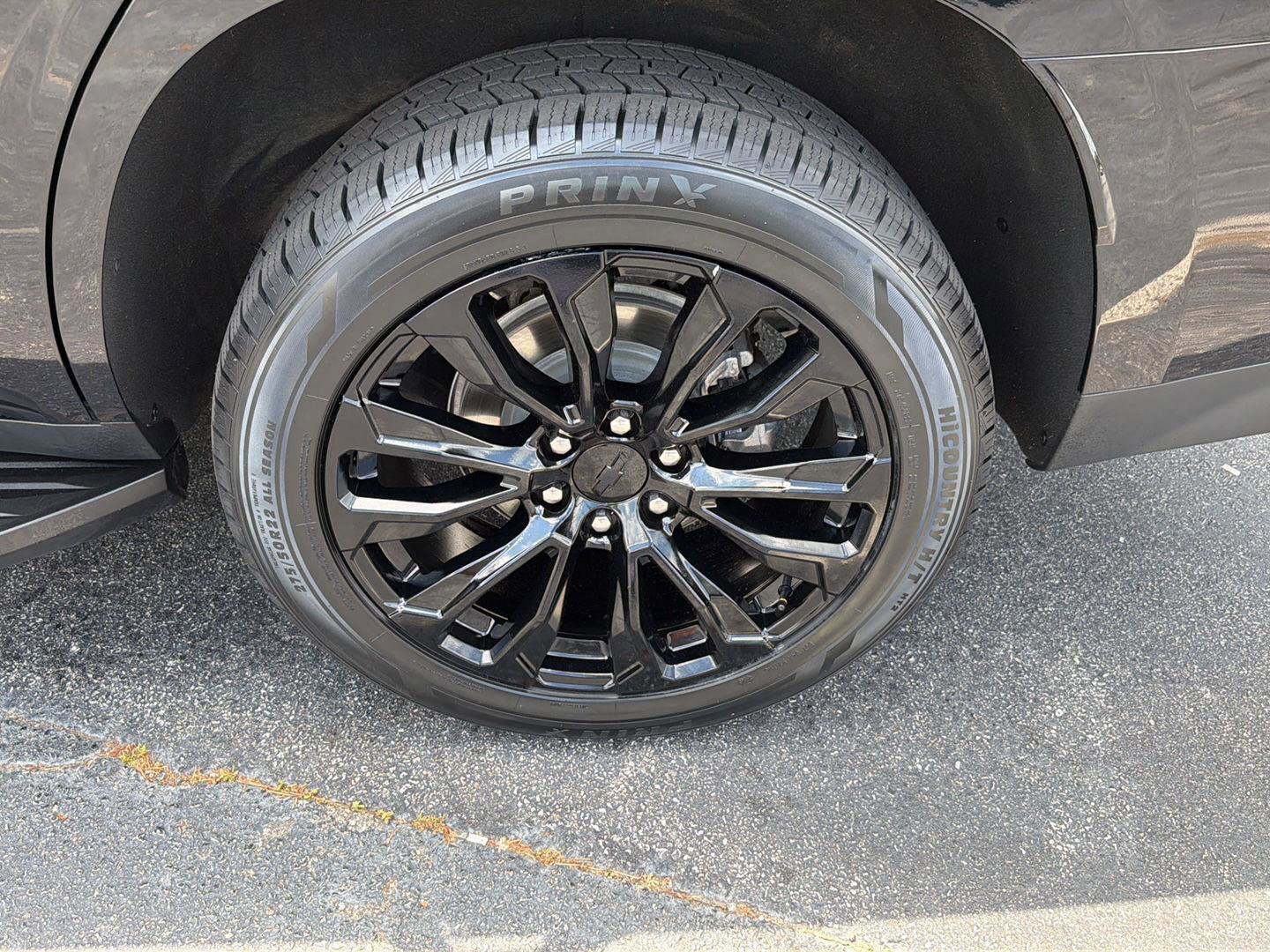 Used 2024 Chevrolet Tahoe LT RWD image 40
