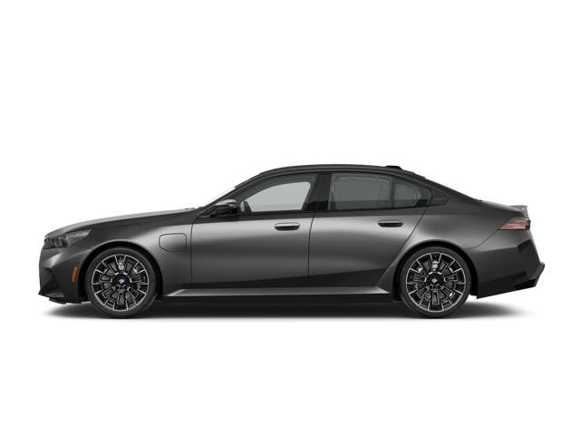 New 2027 BMW M5 w/ Carbon Package image 4