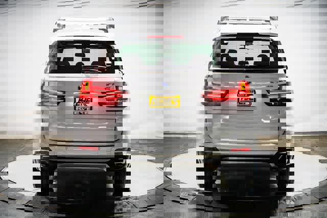 Used 2018 BMW X5 xDrive40e image 3