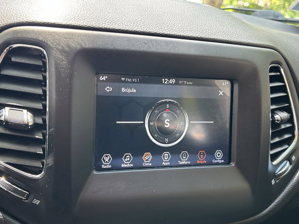Certified 2020 Jeep Compass Latitude FWD image 25