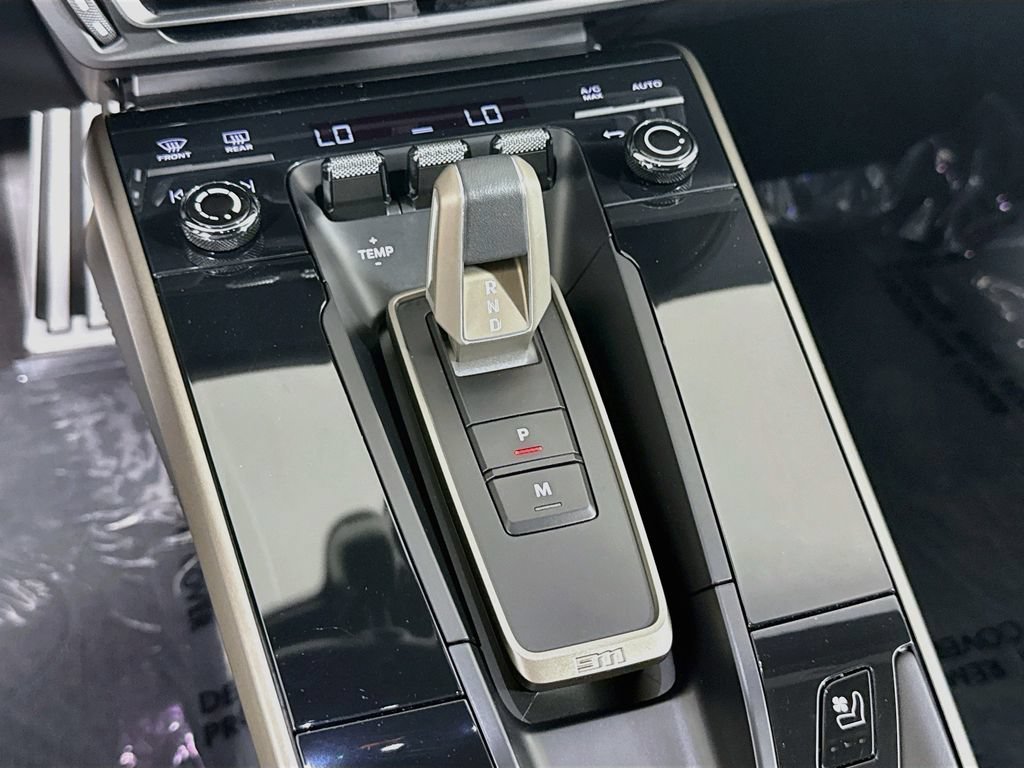 Certified 2025 Porsche 911 Turbo S AWD/4WD image 17