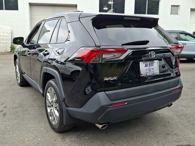 Used 2019 Toyota RAV4 XLE Premium w/ All Weather Liner Package AWD/4WD image 8