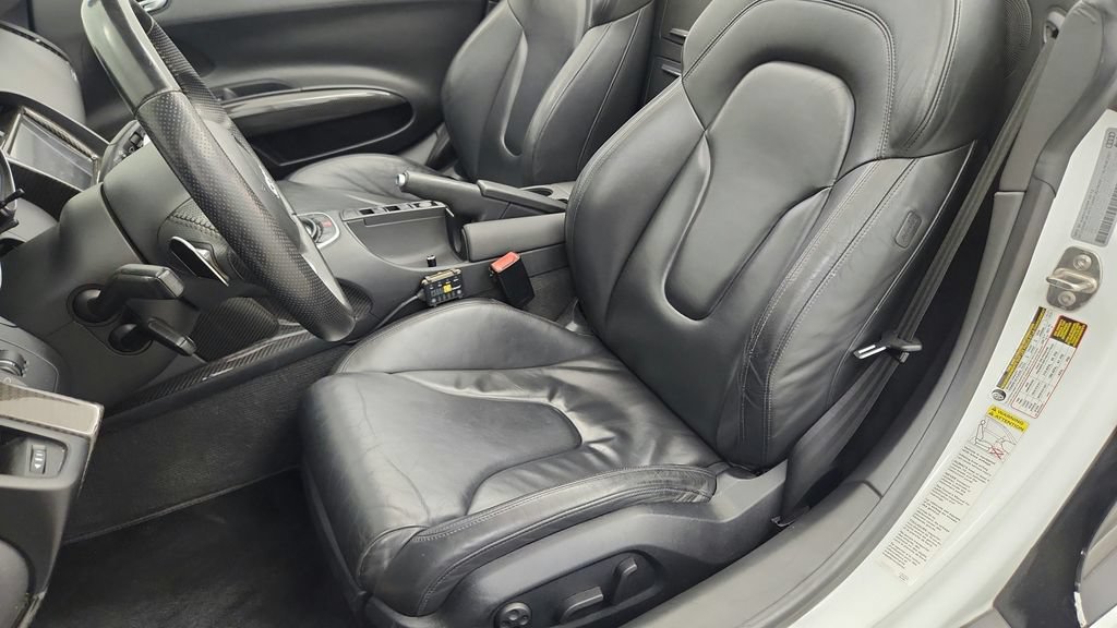 Used 2012 Audi R8 V10 AWD/4WD image 26