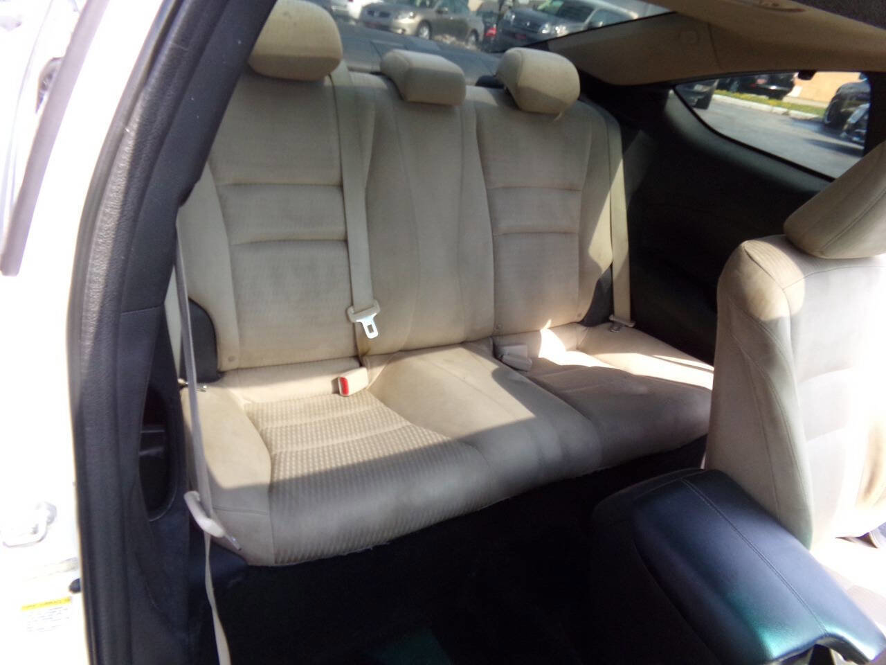 Used 2013 Honda Accord EX image 29