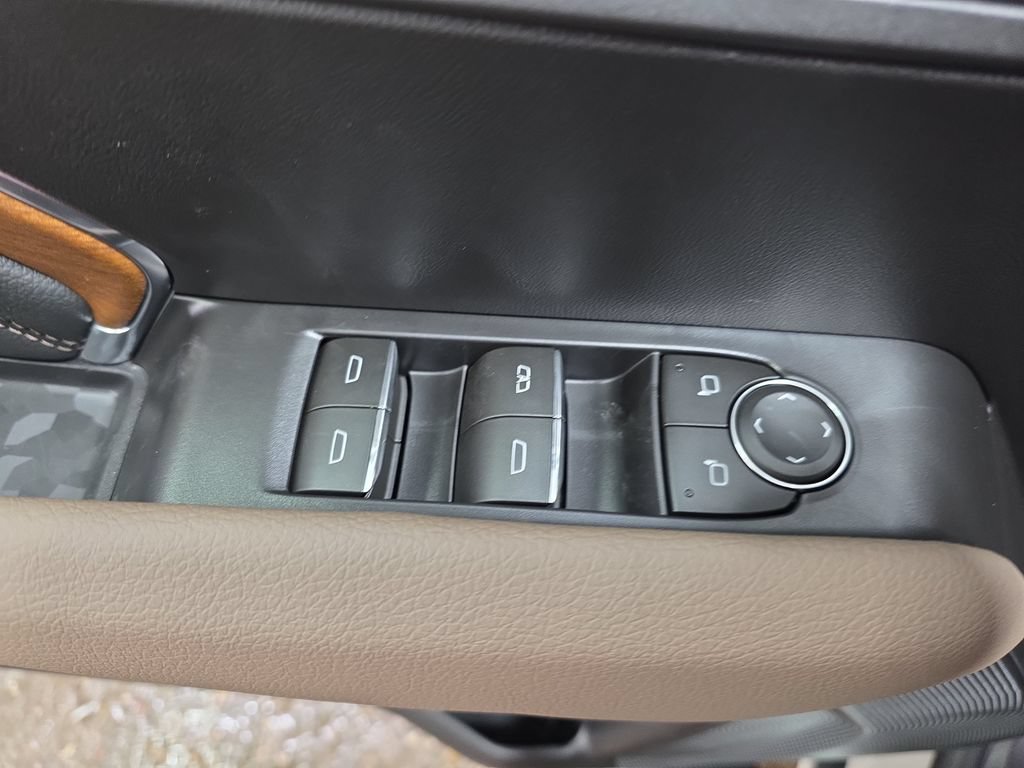 New 2026 GMC Canyon Denali AWD/4WD image 26