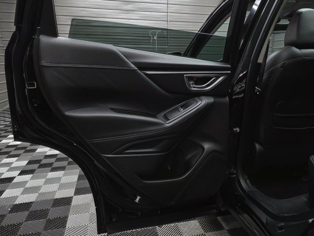 Used 2022 Subaru Forester Touring AWD/4WD image 38