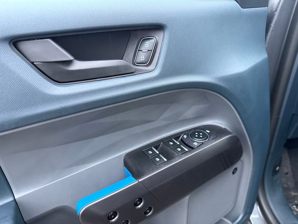 New 2025 Ford Maverick Lobo image 35