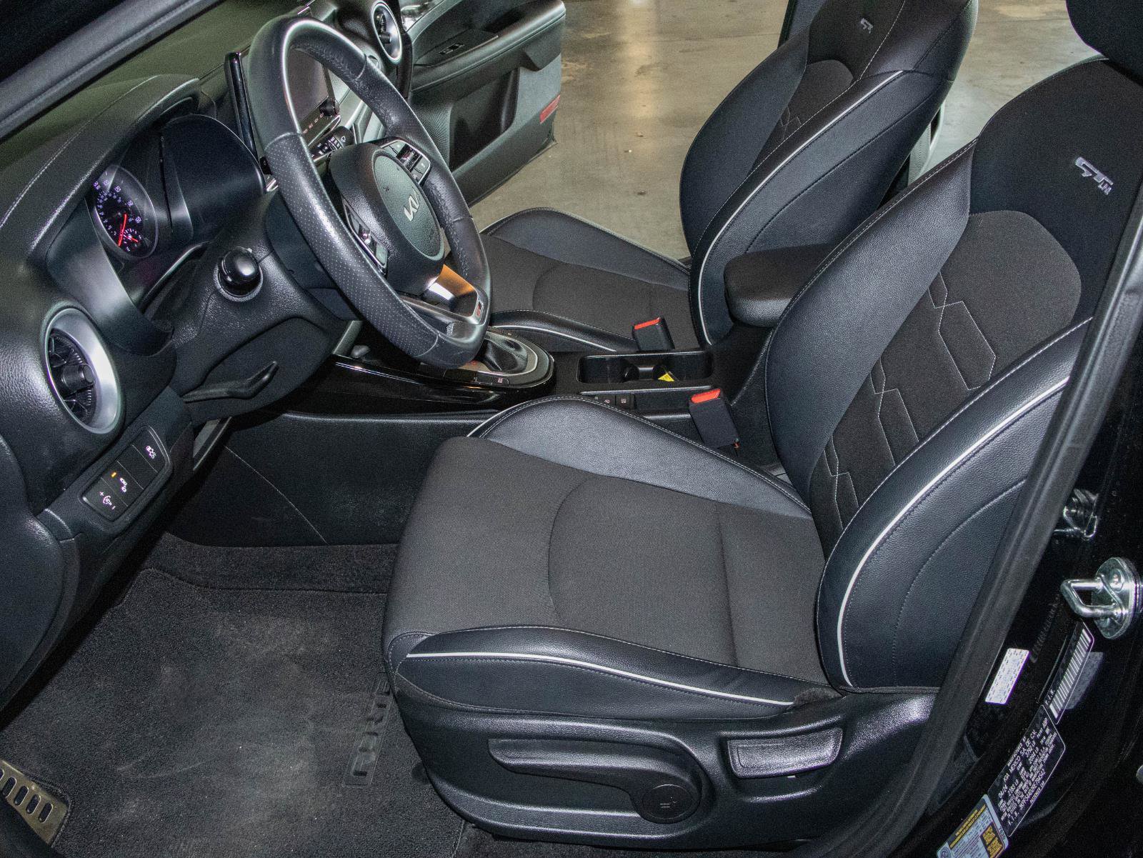 Used 2024 Kia Forte GT-Line image 8