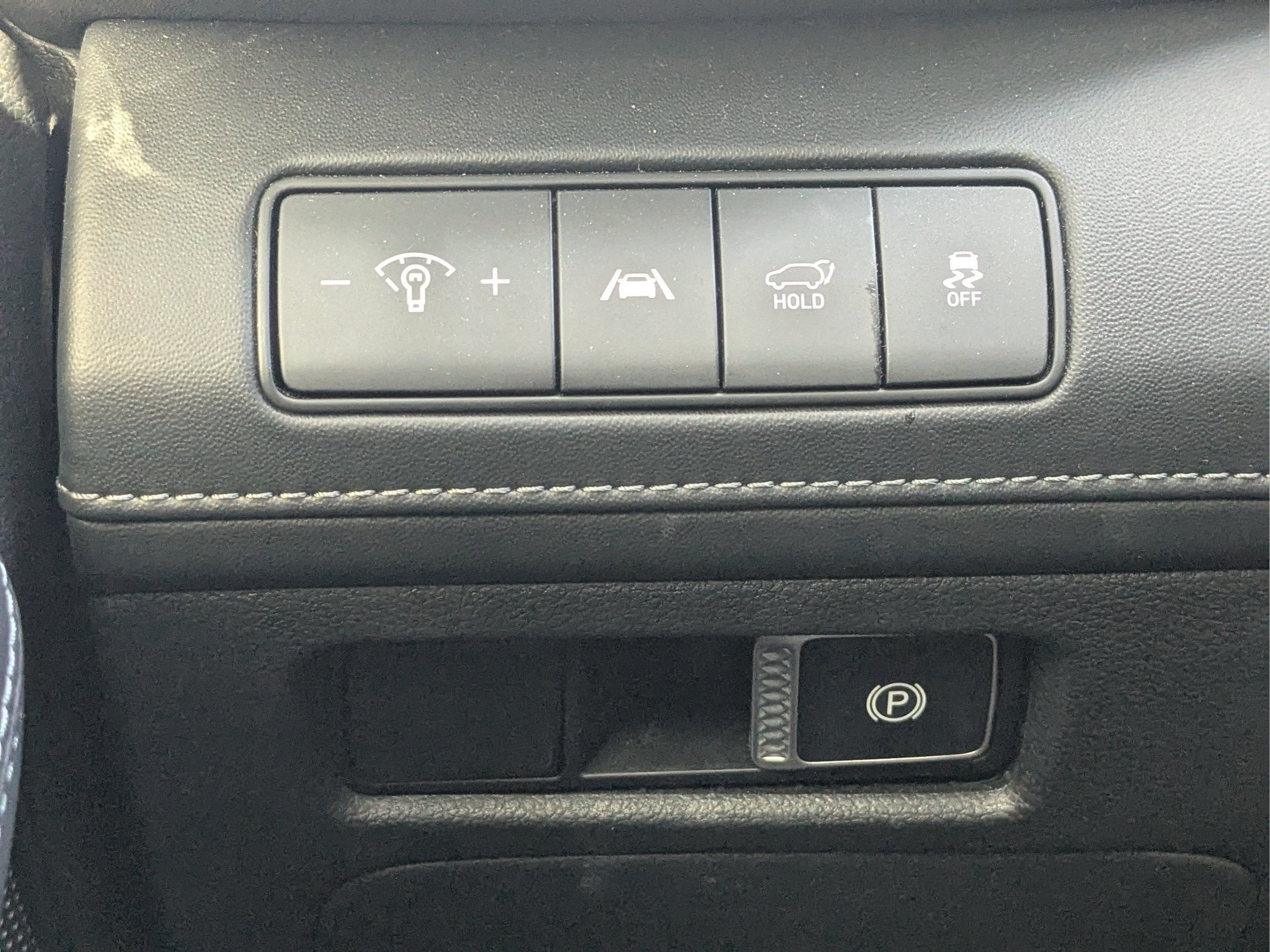 Used 2021 Hyundai Santa Fe Limited FWD image 30