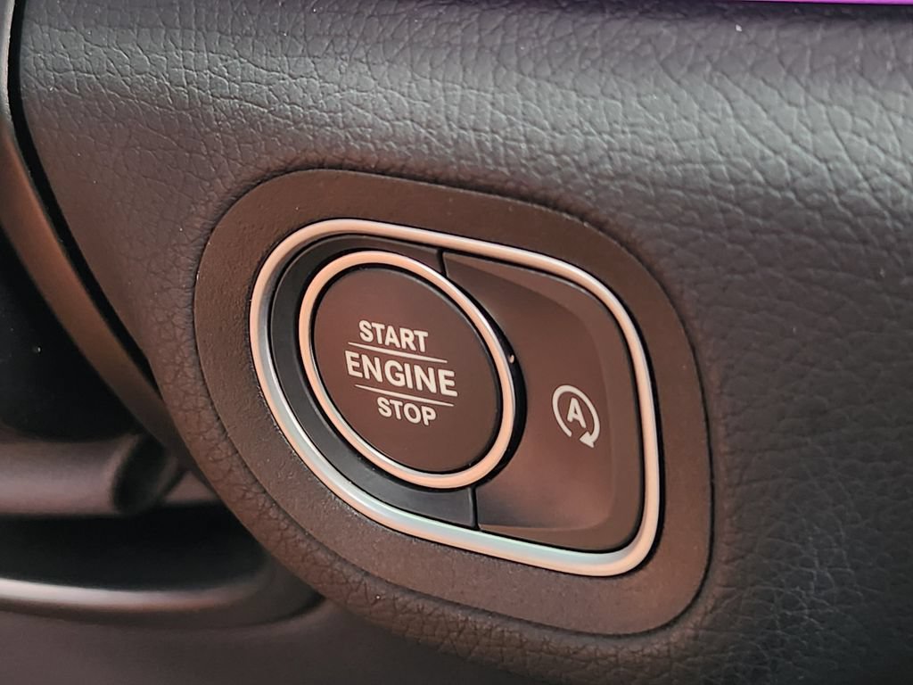 Used 2025 Mercedes-Benz GLE 580 4MATIC image 17