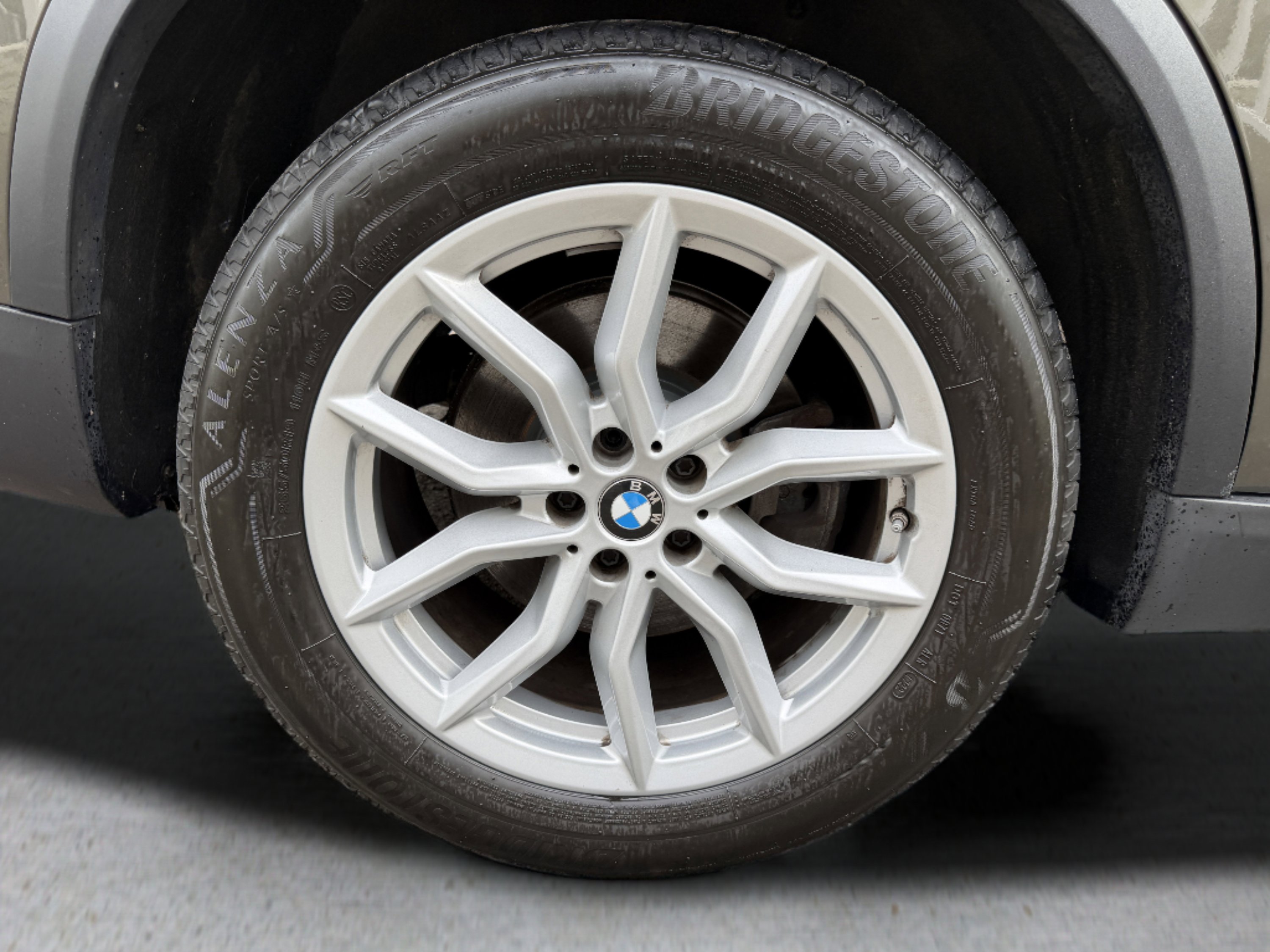 Used 2022 BMW X5 xDrive40i w/ Premium Package AWD/4WD image 20