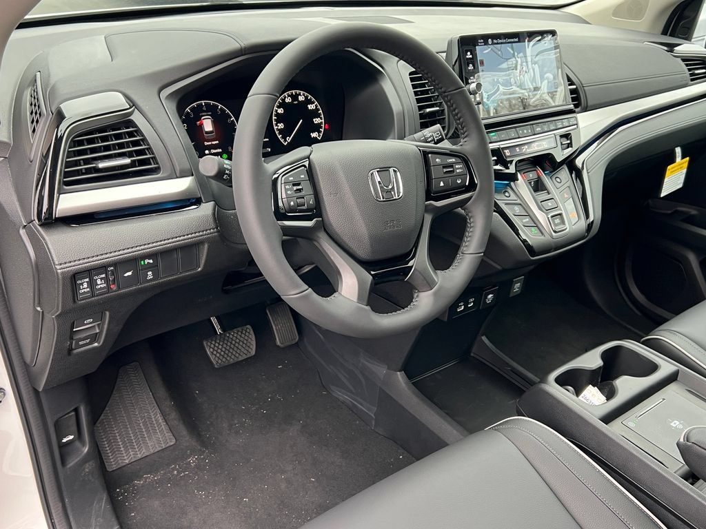 New 2026 Honda Odyssey Touring image 18