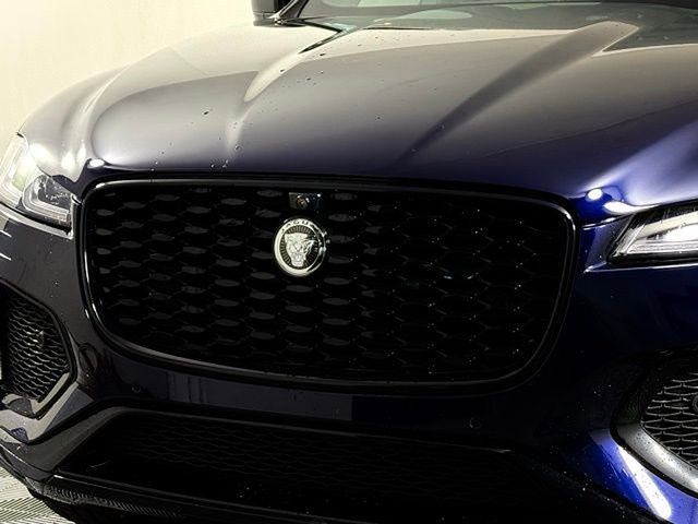 New 2026 Jaguar F-PACE R-Dynamic S AWD/4WD image 12