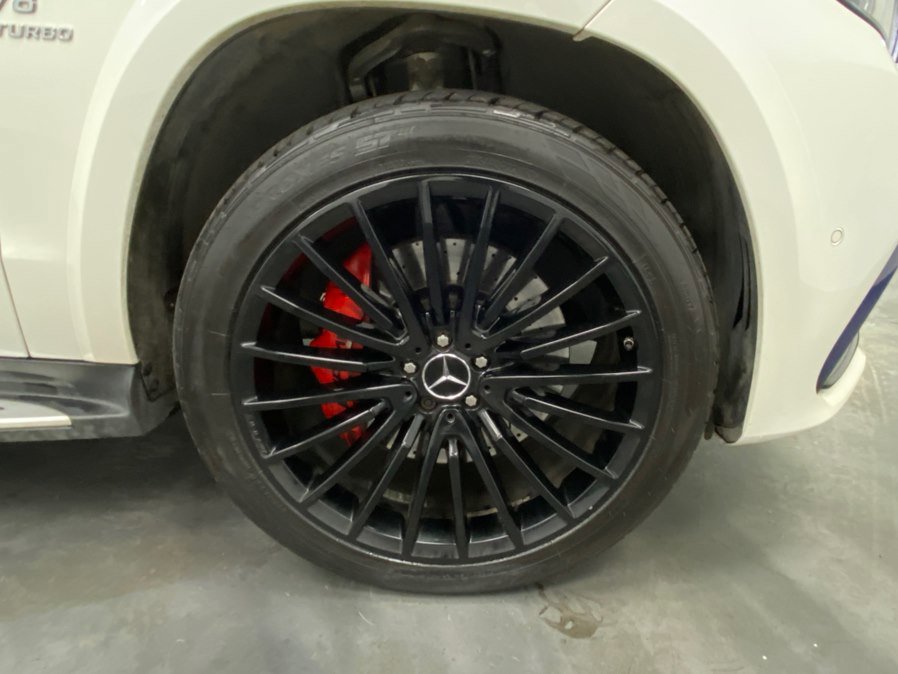 Used 2018 Mercedes-Benz GLS 63 AMG 4MATIC image 16