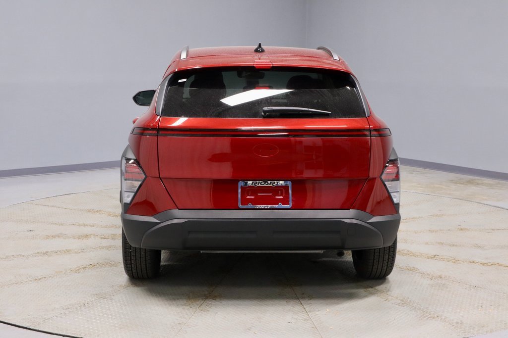 Certified 2025 Hyundai Kona SEL image 10