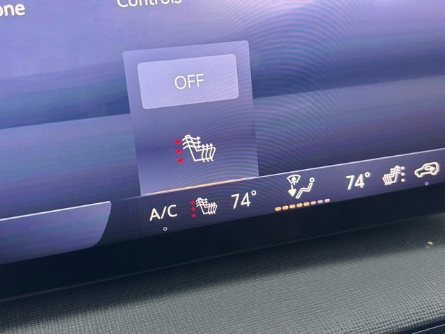 Used 2025 Buick Enclave Sport Touring w/ Power Package image 30