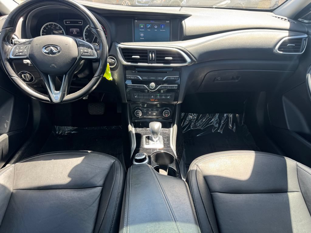 Used 2019 INFINITI QX30 AWD w/ Proassist Package image 10