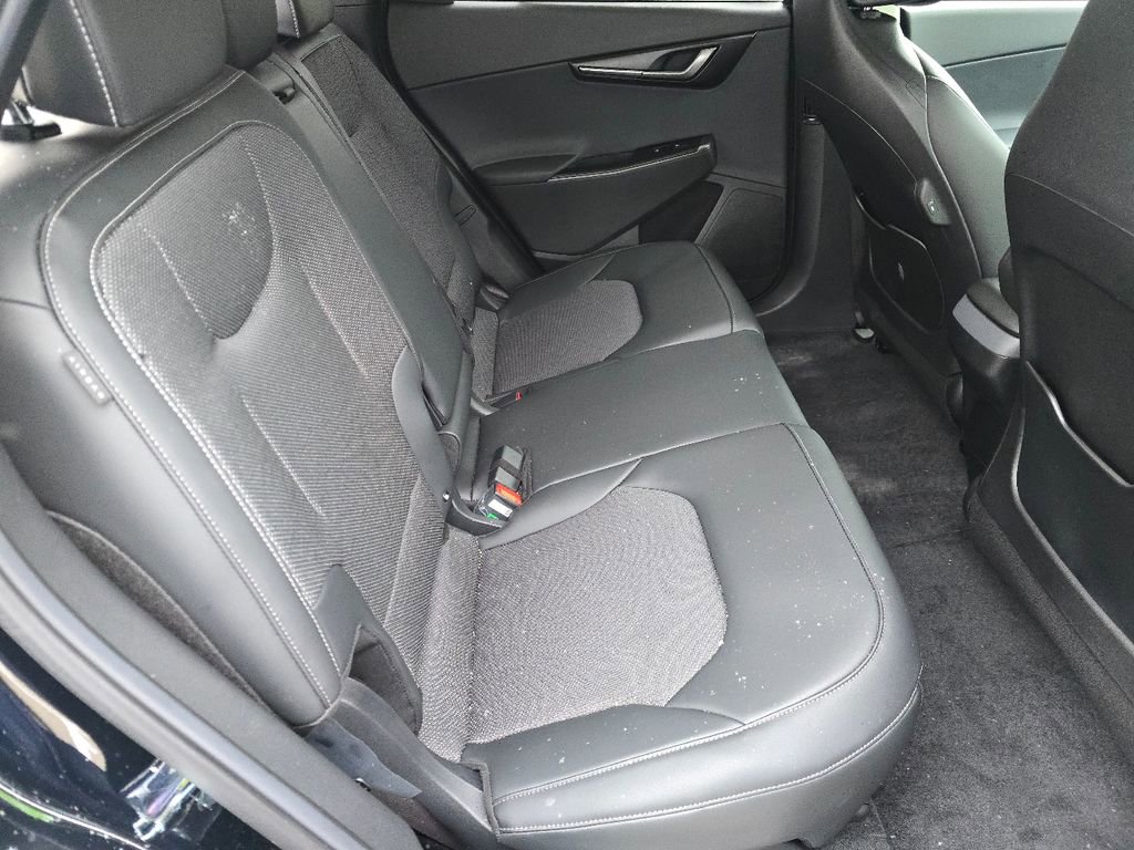 New 2025 Kia EV6 Light w/ Light LR Technology Package image 18