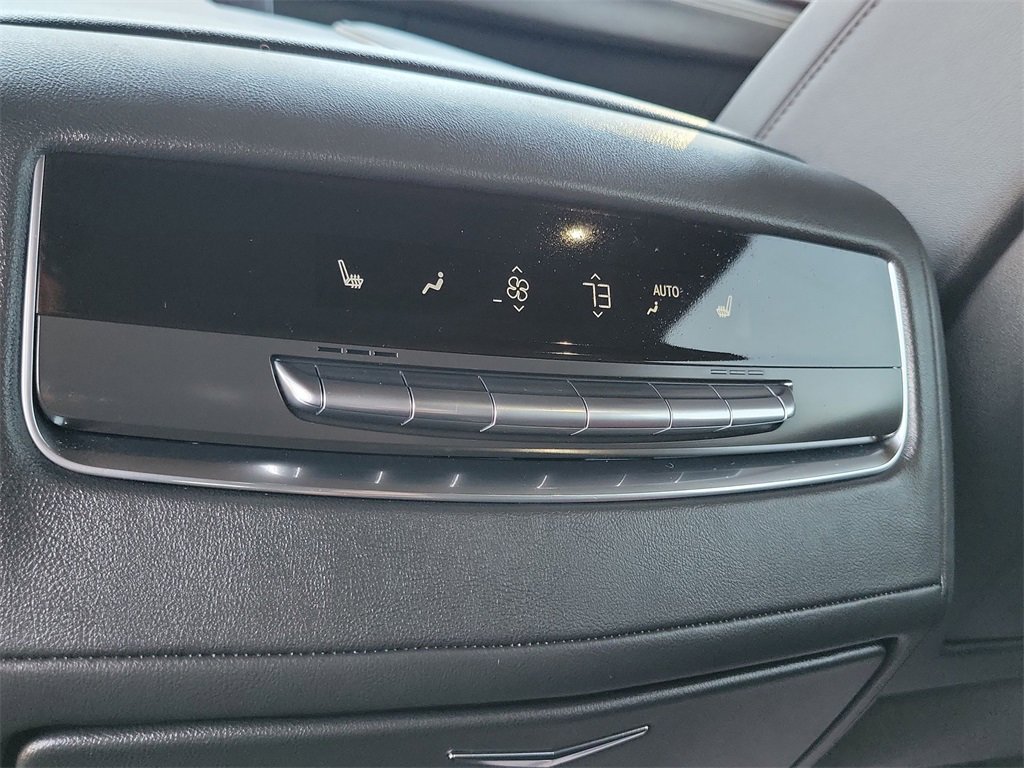 Used 2025 Cadillac Escalade Sport image 21