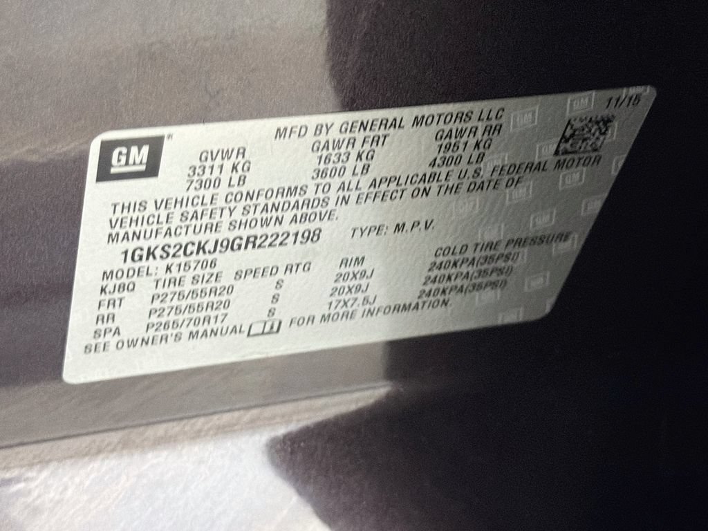 Used 2016 GMC Yukon Denali w/ Open Road Package AWD/4WD image 32