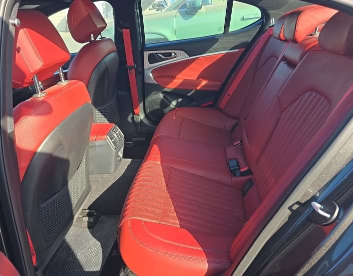 Used 2023 Genesis G70 2.0T w/ Sport Prestige Package RWD image 3